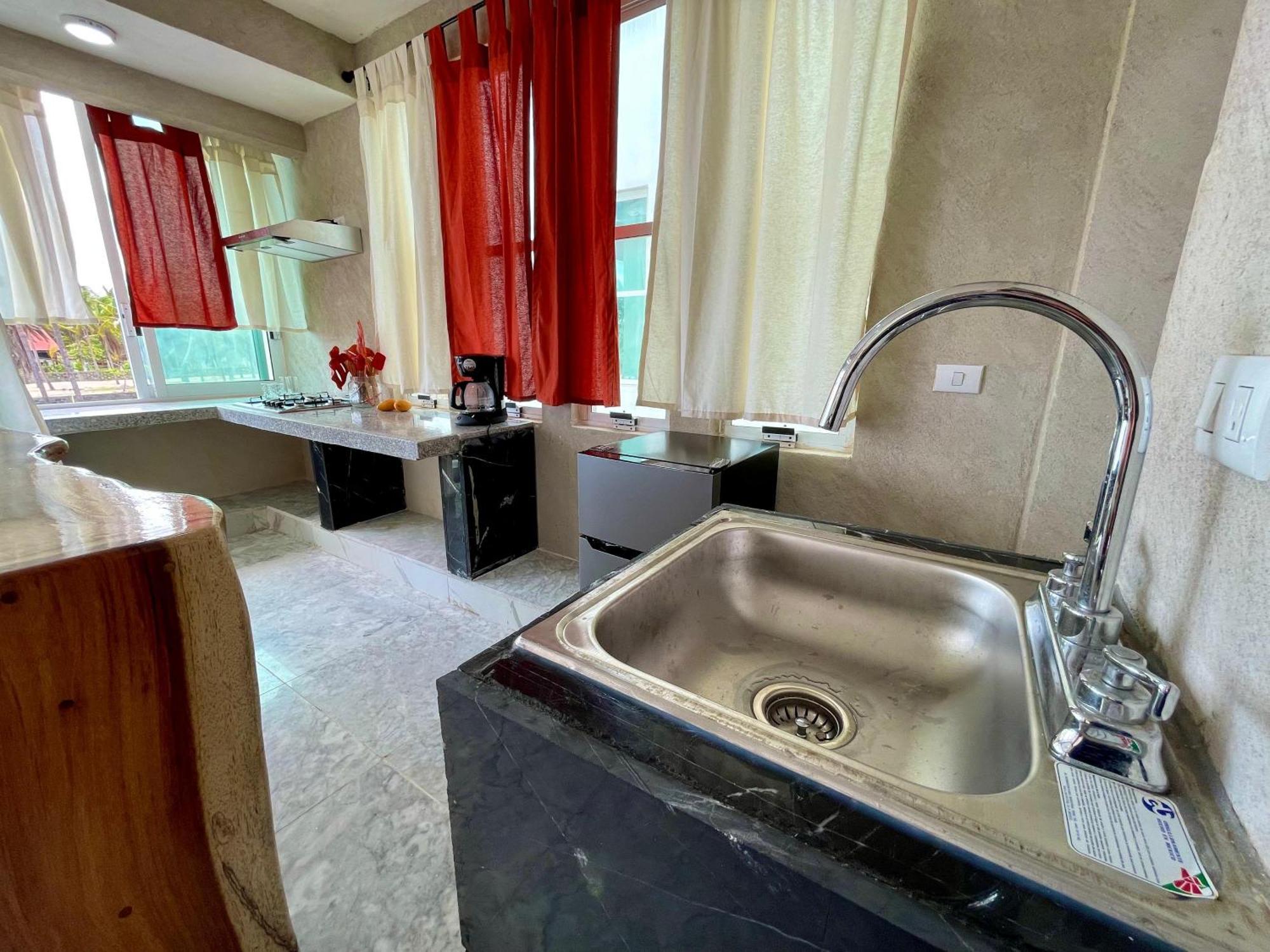 Villa Coco Mare Suite 1 โกยูกา ภายนอก รูปภาพ